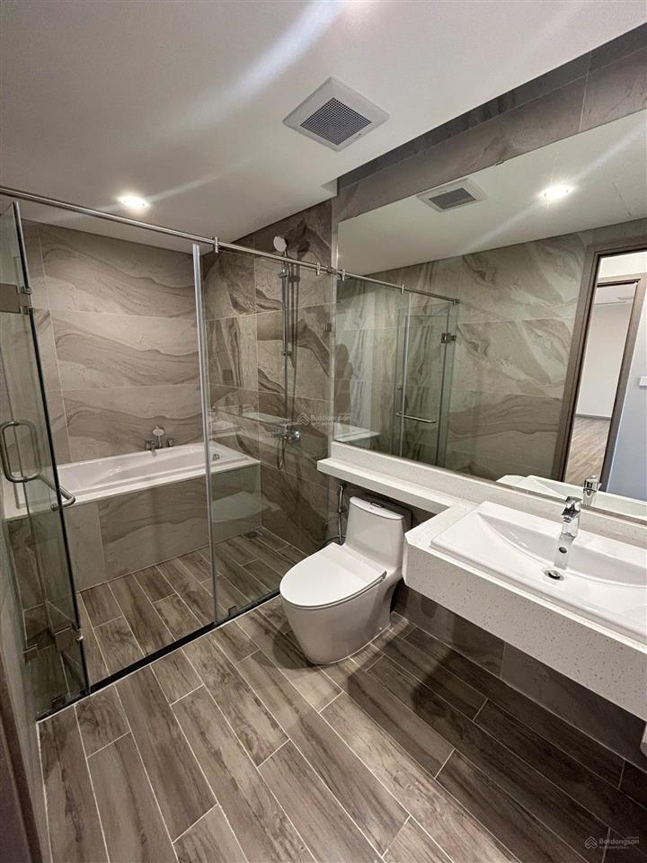 Cần bán nhanh căn sky forets 74m thong thuỷ, nhà mới chưa ai ở , bán 6ty3 bao thuế phí