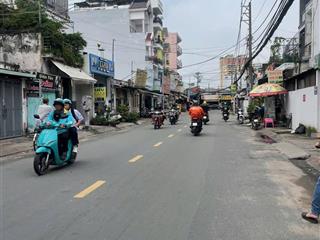 Chính chủ gấp bán nhà  hxh  gần chợ lạc quang  101m2, chỉ 5,14 tỷ