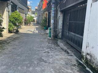 Bán nhà cấp 4 1/ ngắn đường đông hưng thuận 2. dt 8m x 30m, đường xe hơi 5m giá 12.5 tỷ