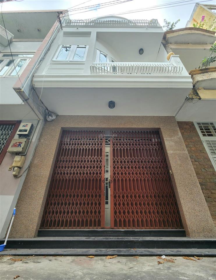 Hiếm nhà bán sát mặt tiền trần não, quận 2  56m2 (4.5x12.3) vuông a4  3 tầng đúc  hẻm xe hơi 6m