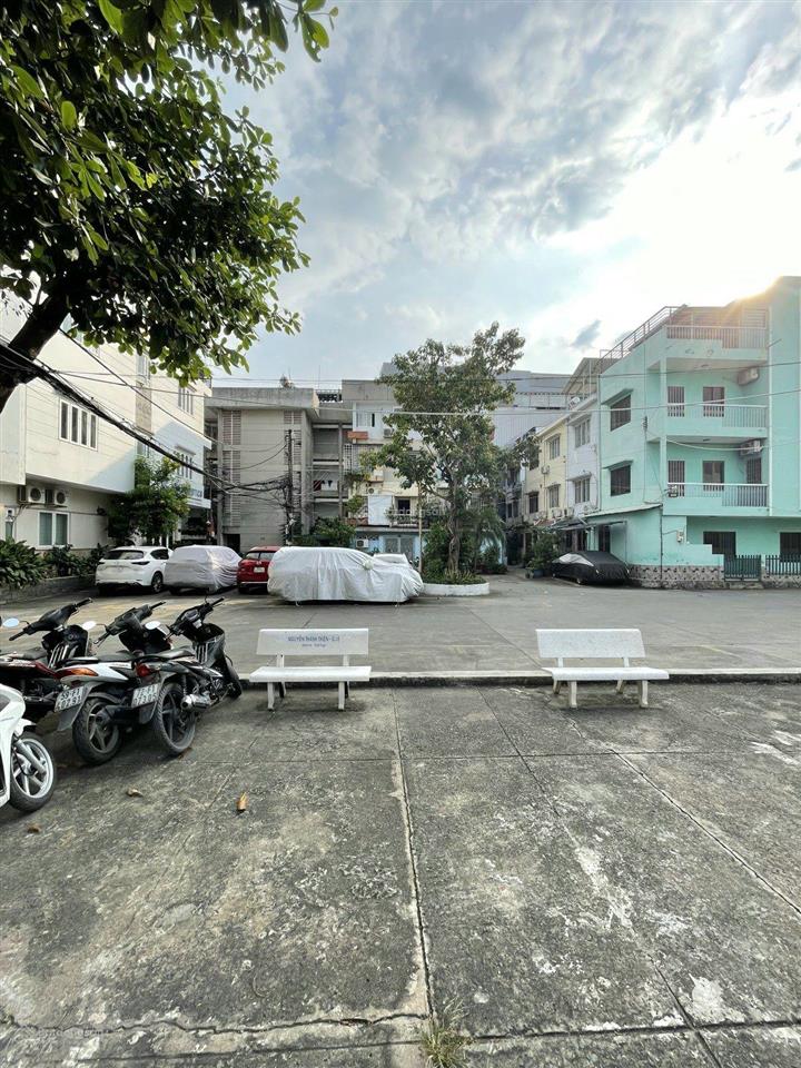 Hiếm nhà bán sát mặt tiền trần não, quận 2  56m2 (4.5x12.3) vuông a4  3 tầng đúc  hẻm xe hơi 6m