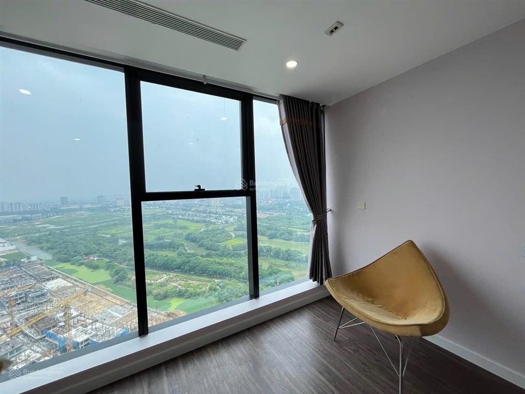 Bán căn 2pn + 1 tòa s6 sunshine city. dt 86,5m2 view sân golf ciputra  tầng đẹp, sẵn sổ giao dịch