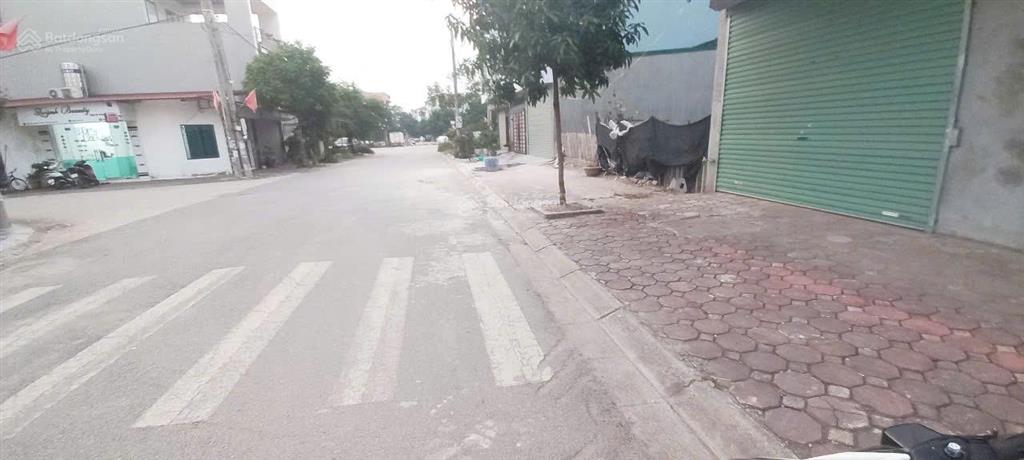 Chính chủ cần bán lô 80m x2 chợ lắp ghép đông anh mặt kinh doanh 3 ô tô tránh chỉ hơn 9 tỷ