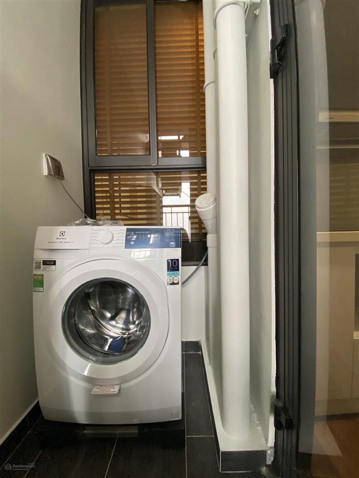 Em thùy cư dân cho thuê ch mipec rubik 360, 23,0 triệu, 108m2, 3pn 2wc, nội thất full