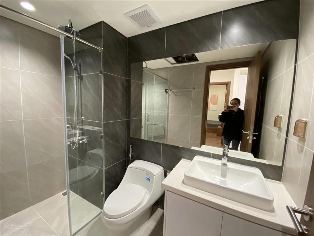 Em thùy cư dân cho thuê ch mipec rubik 360, 23,0 triệu, 108m2, 3pn 2wc, nội thất full