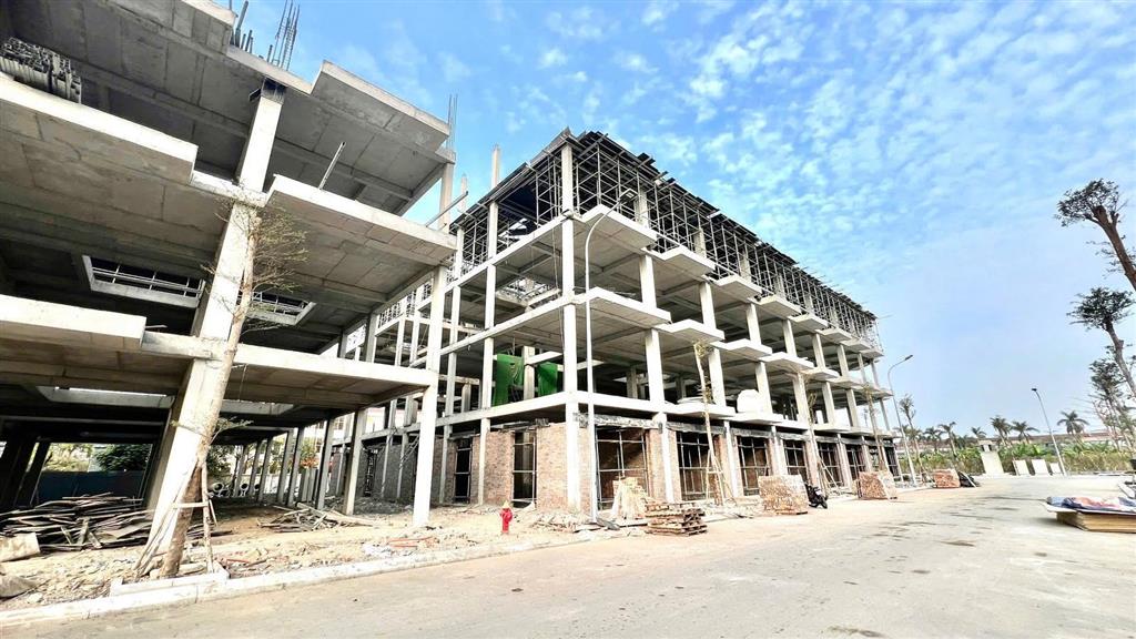 Bán shophouse cạnh ubnd hồng bàng, hải phòng. full giá 6tỷx sẵn sổ/ kinh doanh ngay