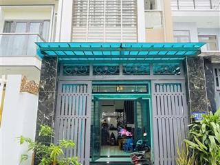 Chính chủ bán nhà  đường số 37, hiệp bình thủ đức, 62m2  hẻm rộng 5m, shr, công chứng ngay