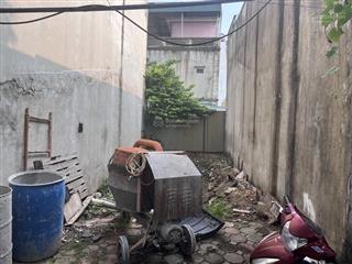 Chính chủ cần bán miếng đất 60m2, 2.9 tỷ sổ đỏ trung tâm giao thông thuận tiện