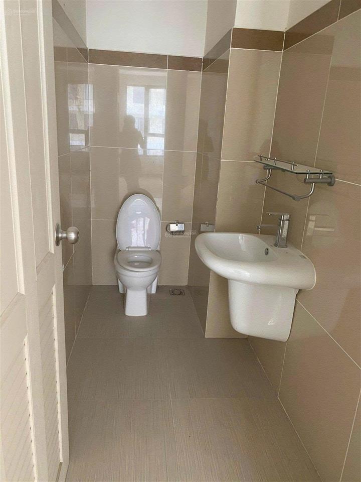 Cho thuê ch era town, 85m22pn3wc, nhà trống, giá  7tr/tháng tại đường 15b, nguyễn lương bằng