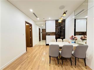 Chính chủ bán gấp trước tết căn hộ 2pn tại nguyễn huy tưởng, giá 6 tỉ. 0918 999 ***