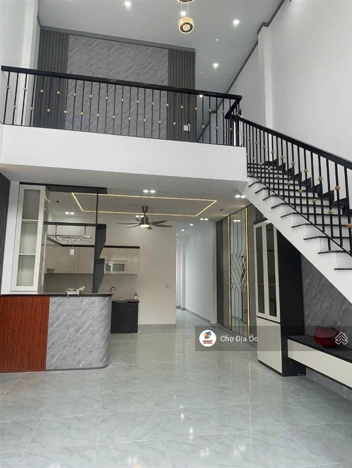 Bán nhà 5m x 25m sổ hồng riêng khu sinh thái u du , mỹ hạnh, long an