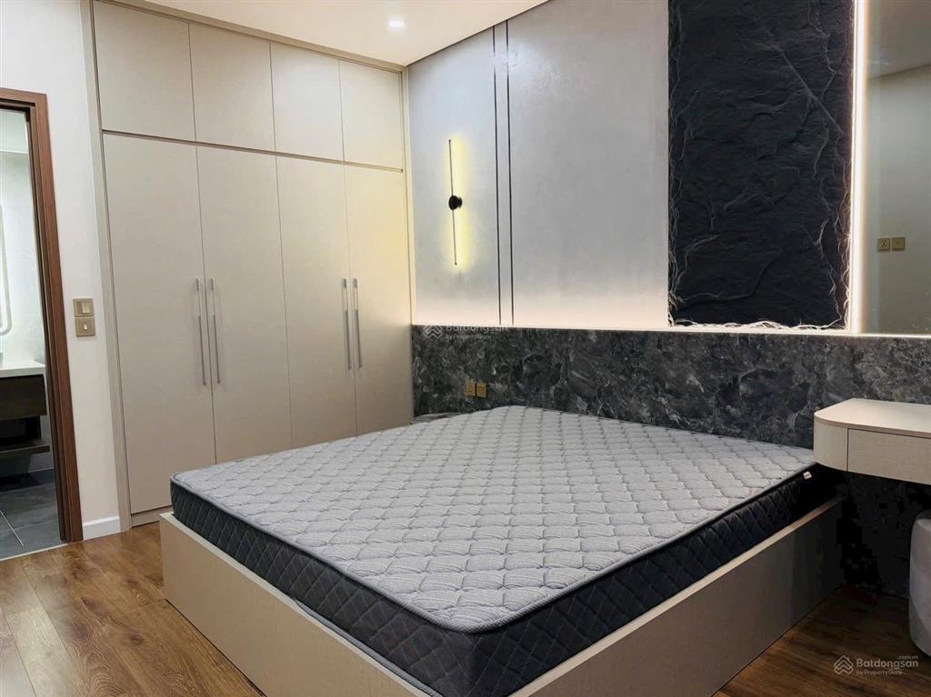 Hot deal hoàng thành pearl 2pn rộng 80m nội thất đẹp 15tr/th vào luôn  0356 203 ***