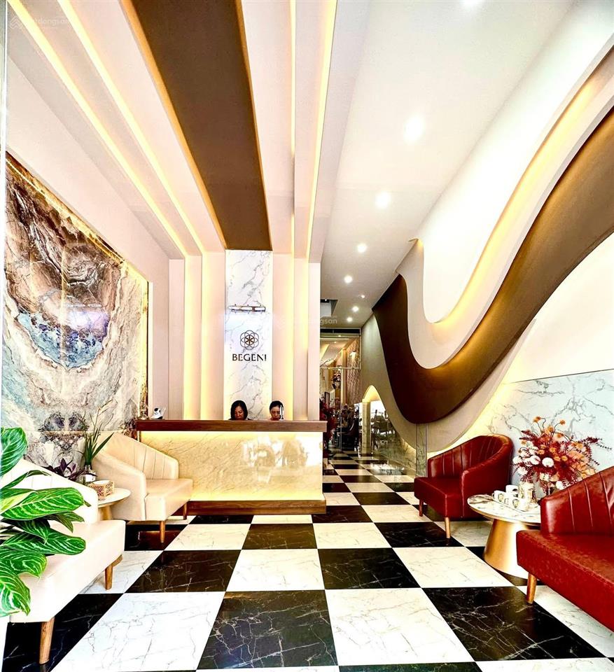 Cho thuê nhà mặt phố cầu gỗ, diện tích45m2x3tầng,mặt tiền3,8m, giá thuê hợp lý 40triệu/tháng