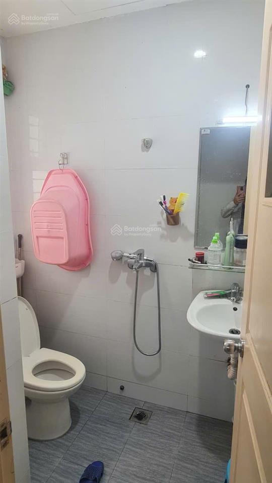 Bán căn hộ chung cư kđtm cầu bươu  căn góc, 2 ban công, 2 ngủ, 72,5m²