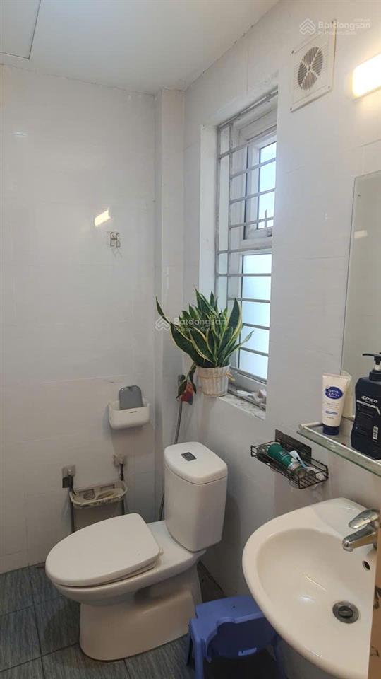 Bán căn hộ chung cư kđtm cầu bươu  căn góc, 2 ban công, 2 ngủ, 72,5m²