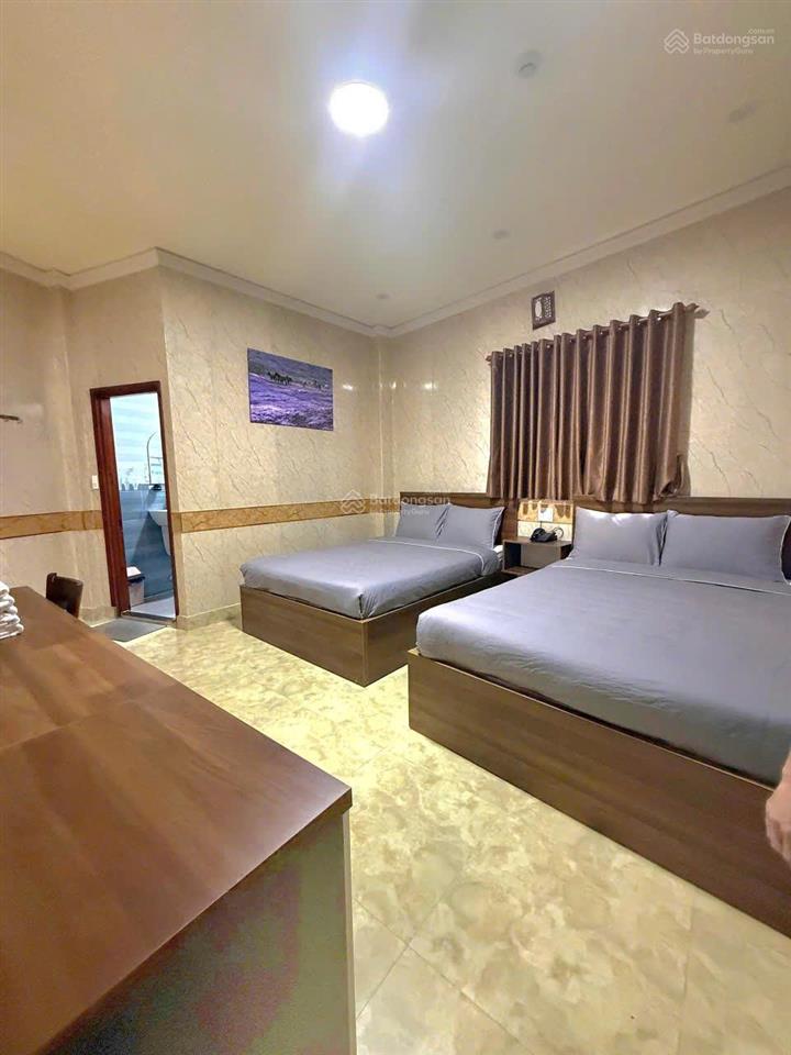 Bán căn hộ chung cư kđtm cầu bươu  căn góc, 2 ban công, 2 ngủ, 72,5m²