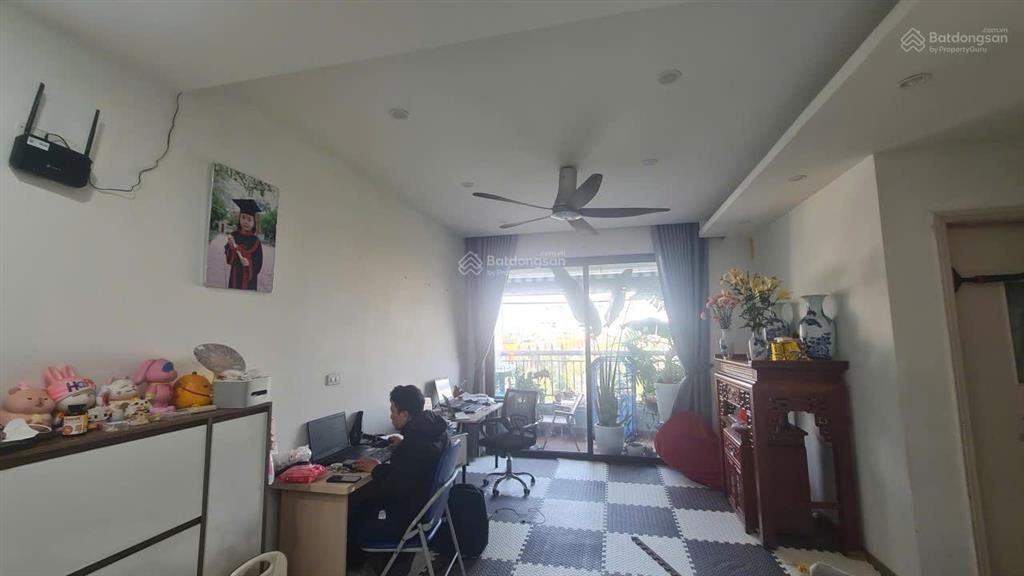 Bán căn hộ chung cư kđtm cầu bươu  căn góc, 2 ban công, 2 ngủ, 72,5m²