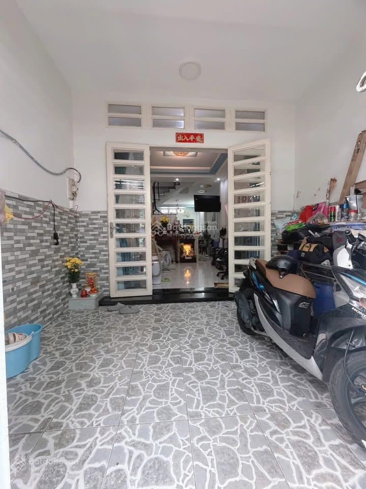 Bán trước tết 60m2 ( 4 x 15m), đường 4m  2 tầng btct  2pn  mã lò  nhỉnh 4 tỷ