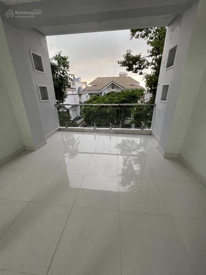 Bán nhà mặt tiền cao lỗ, 4 tầng  tặng nội thất 2 tỷ. dòng tiền 50 triệu/tháng quận 8