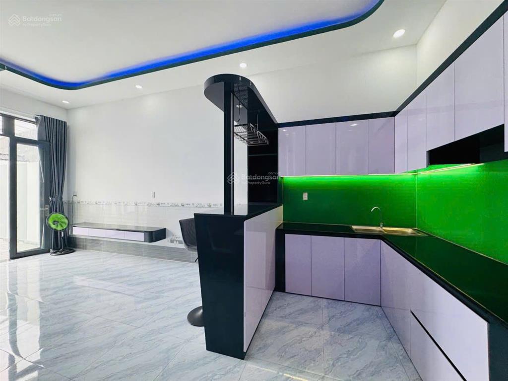 Nhà riêng diện tích lớn 4pn, 3wc  tặng hết nội thất trong nhà