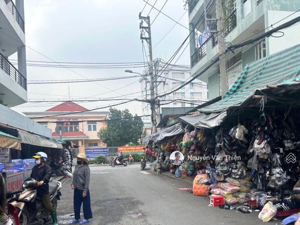 Nhà mtkd hiệp thành 12  110m2 full thổ  chỉ 6.15 tỷ  ngay chợ  dân cư đông