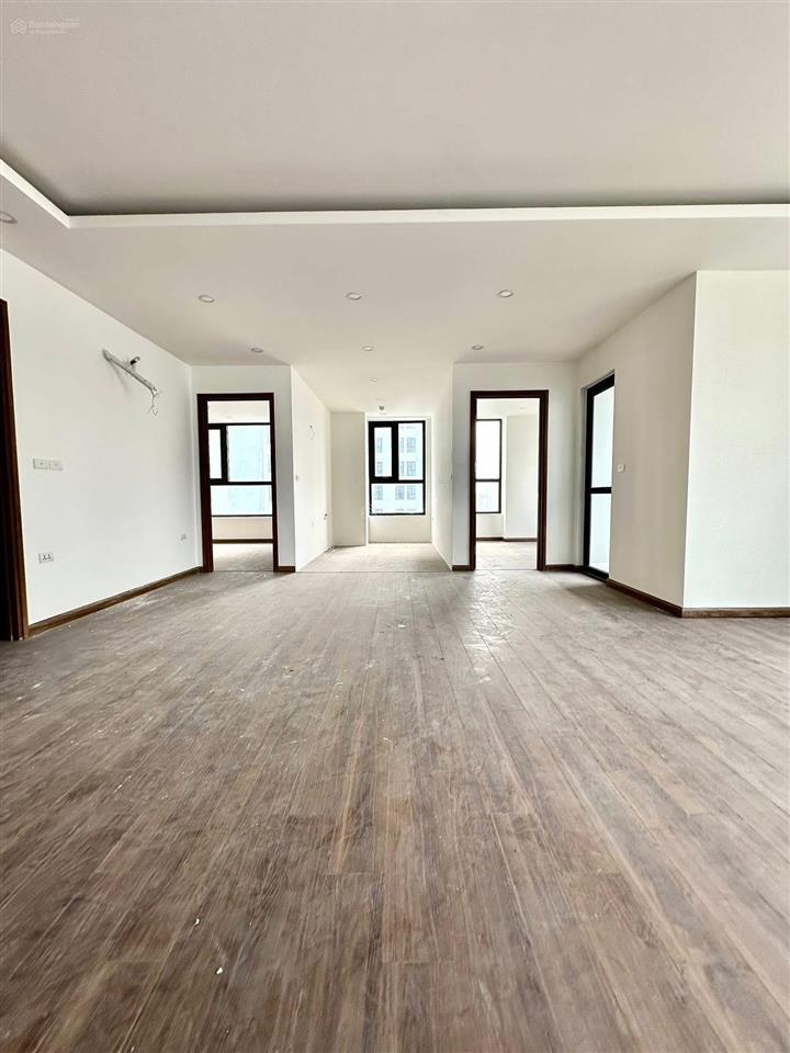 Bán căn hộ rẻ nhất, vị trí đẹp nhất tòa ct2, x2 đại kim, tầng trung, lô góc, 105m2, giá 7.4 tỷ