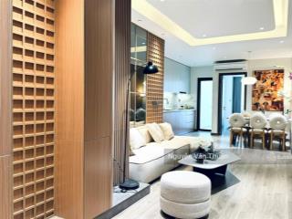 Chính chủ bán căn hộ 3 phòng ngủ  140m2 chung cư paragon hà nội. đầy đủ tiện nghi, sẵn ở