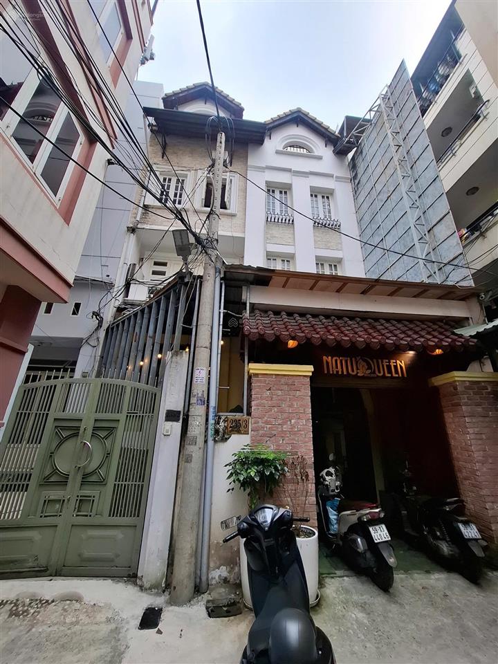 Cho thuê biệt thự mặt tiền võ thị sáu quận 3. vị trí trung tâm q3, tuyến đường kinh doanh sầm uất