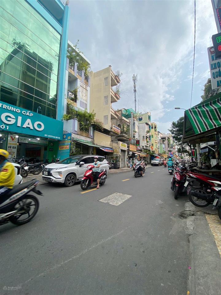 Cho thuê lại tòa nhà 193 vĩnh viễn phường 4, quận 10 (13x14m) 5 tầng chỉ 160tr