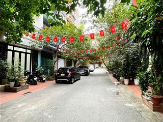 Cho thuê nhà phân lô 60m2 x 5t thang máy vỉa hè ô tô tránh tại cầu diễn  nam từ liêm