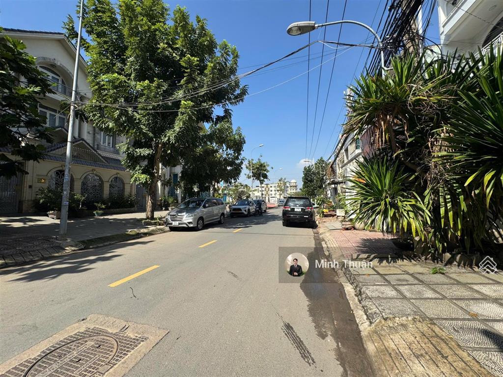 Khuôn đất siêu đẹp  góc 2 mặt tiền view sông. an phú  đg 20m  37x21m  hầm 7 tầng  giá 133tr/m2