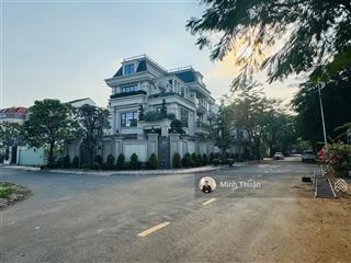 Khuôn đất siêu đẹp  góc 2 mặt tiền view sông. an phú  đg 20m  37x21m  hầm 7 tầng  giá 133tr/m2