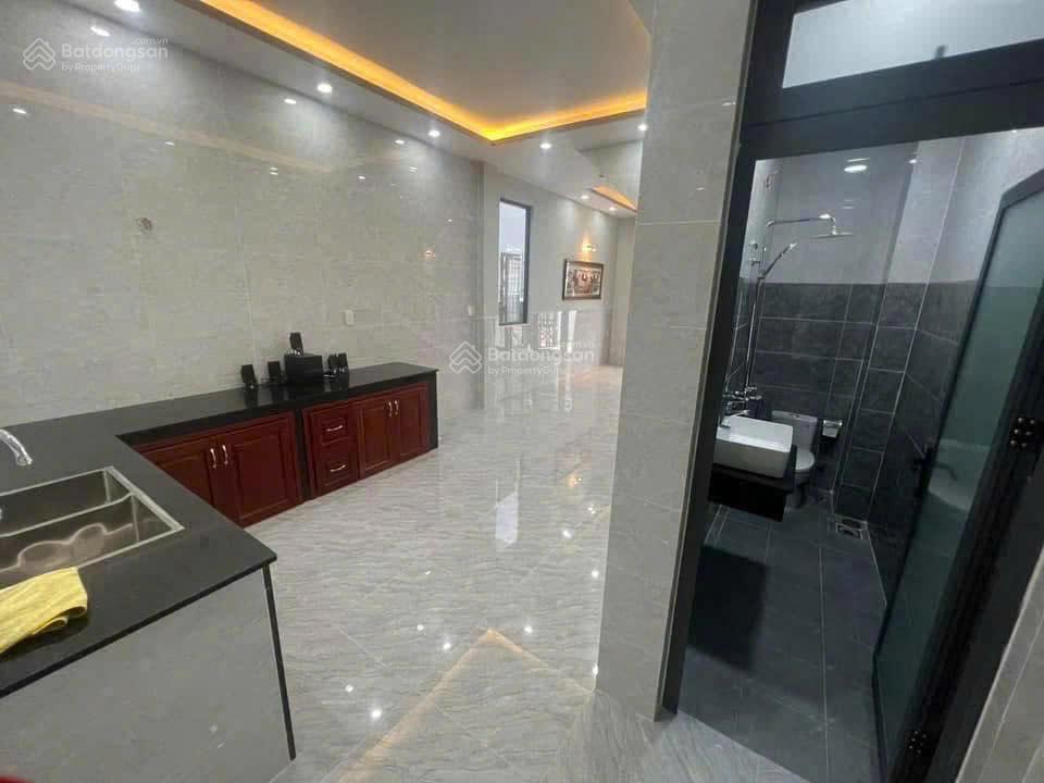 Cần bán nhà phố hẻm xe hơi (4m)