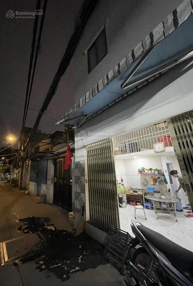 Bán nhà gần tô hiệu, quận tân phú, 64 m2 (4x16), lô góc 2 mặt tiền xe hơi vô tận nhà, 2 tầng, giá c