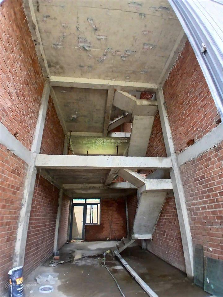 Nhà 4 tầng mới xây, 5pn, dt 52.3m2, đường oto, 4.37 tỷ. phường bình chiểu, thủ đức, sổ riêng