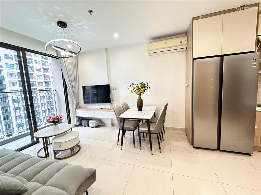 Chính chủ cần bán gấp căn hộ chung cư 1050 2pn  2wc, diện tích 68m2