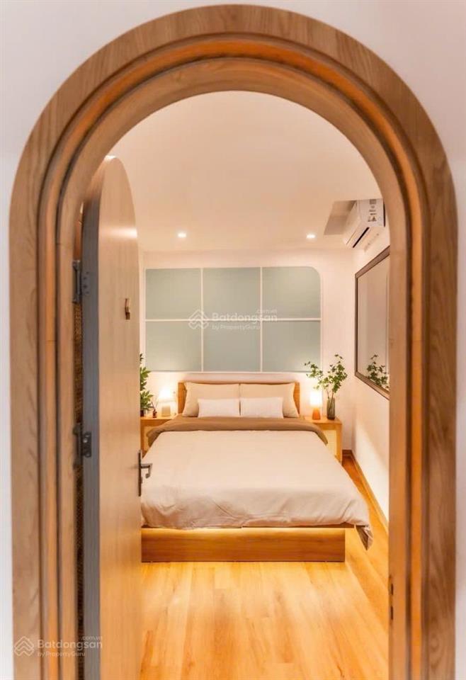 Nhà dòng tiền lõi hoàn kiếm phố hai bà trưng 4tầng thu nhập 60triệu/tháng chào 9,79 tỷ .