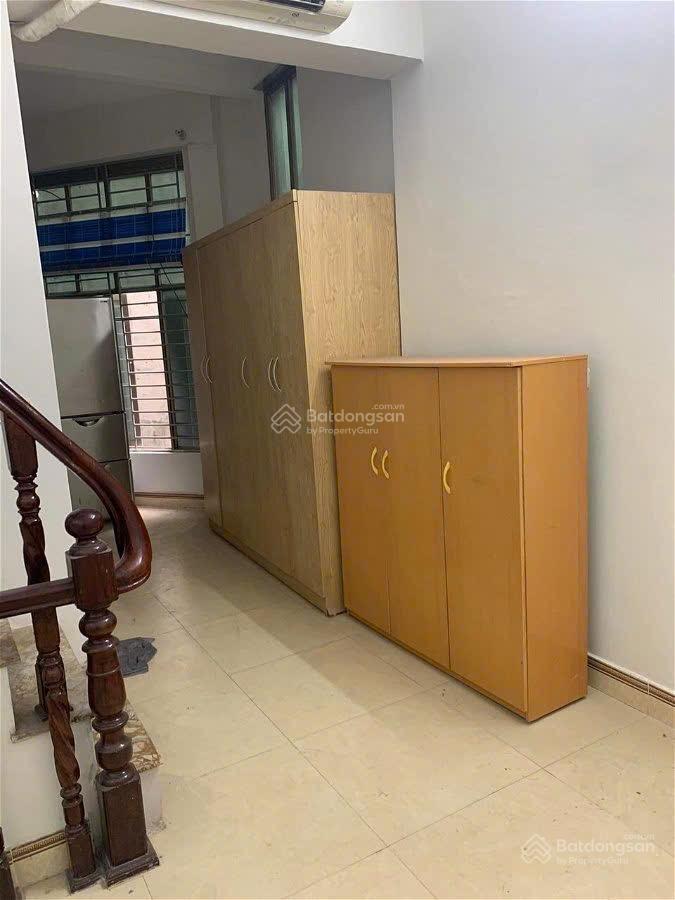 Cho thuê 3 tầng 1 tum đầy đủ đồ điều hòa tủ lạnh, máy giặt 30 m2