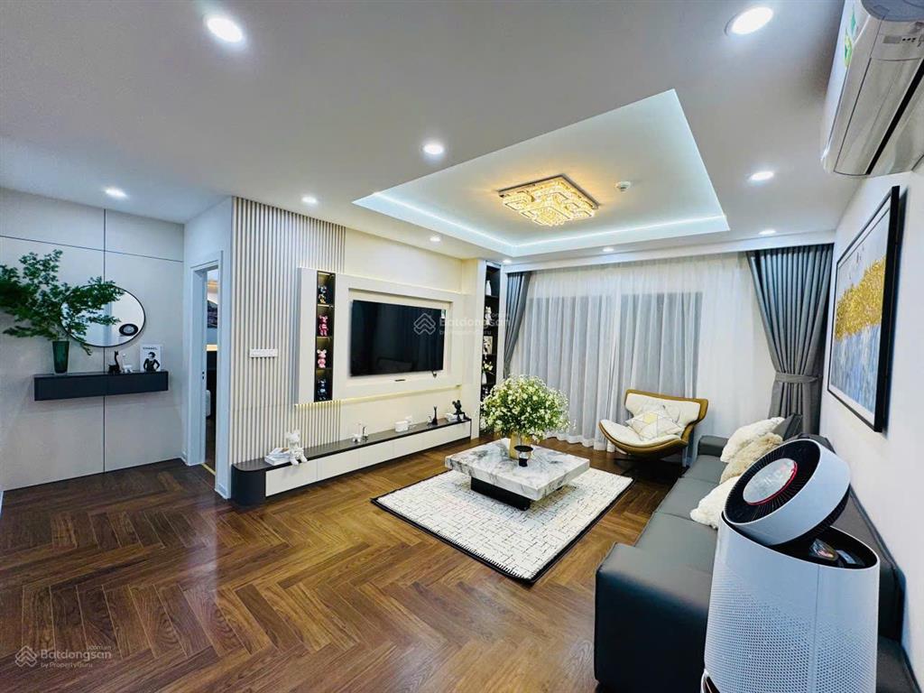 Bán ch 3pn 2wc 158m2 chung cư md complex mỹ đình. full đồ, sẵn sổ giao dịch có lot xe  0906 241 ***