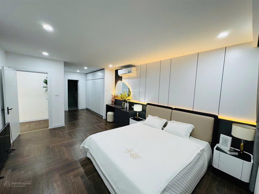 Bán ch 3pn 2wc 158m2 chung cư md complex mỹ đình. full đồ, sẵn sổ giao dịch có lot xe  0906 241 ***