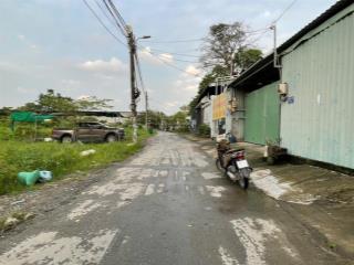 Bán đất có dãy trọ 356m2, ngang 8m cách lã xuân oai 70m