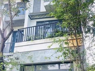 Bán nhà 4 tầng đường 10m, xe hơi tránh nhau ngay khu công nghệ cao, tp thủ đức, hcm, chỉ 5,x tỷ