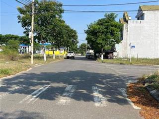 Tôi chính chủ cần bán lô mặt tiền mai văn ngọc, hòa hiệp