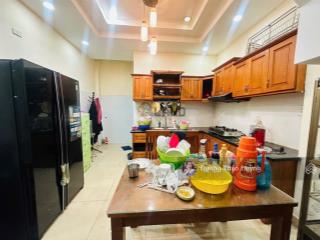 Nhà đẹp 3 tầng khu vip hoàng diệu 2  hxh 7m nhựa  dòng tiền 14 triệu/tháng 4pn 3wc kdc cao cấp