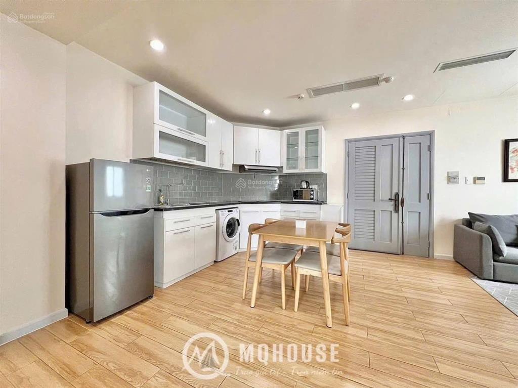 Chuỗi căn hộ cho thuê dạng 1pn/2pn ban công gần sân bay tân sơn nhất, lăng cha cả, nhà ga t3 q. tb