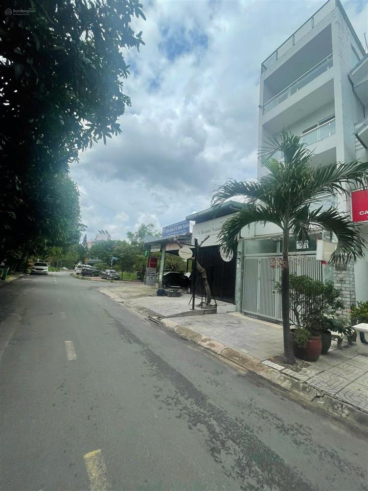 Lô đất đỗ pháp thuận, quận 2  dt 16m x 20m  320m2  giá bán 73 tỷ