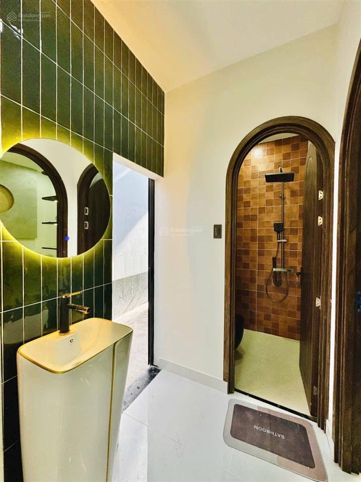 Thanh lý cuối năm nhà tôn thất thuyếtquận 4 giá 1tỷ780 nhà mới dọn vào ở ngay, sổ hồng riêng