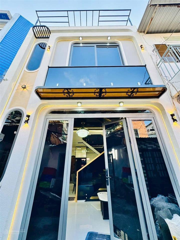 Thanh lý cuối năm nhà tôn thất thuyếtquận 4 giá 1tỷ780 nhà mới dọn vào ở ngay, sổ hồng riêng