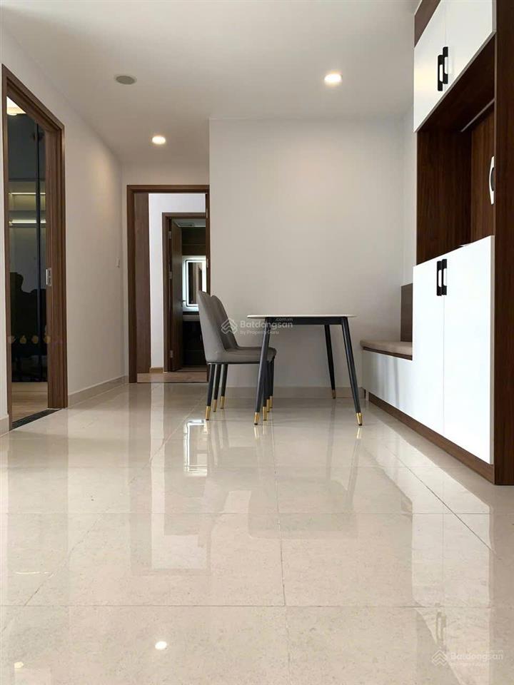 Chung cư rivera park, thành thái, q10 95m2, 2p ngủ, nt cao cấp, 20triệu