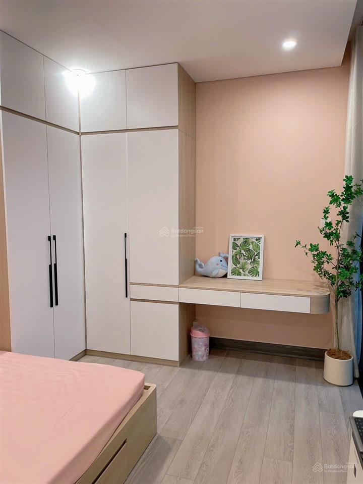 Cho thuê chcc sunshine centrer  mỹ đình, 118m2 , 2pn, 1đn, 2wc.full nội thất. giá chỉ 18tr/th